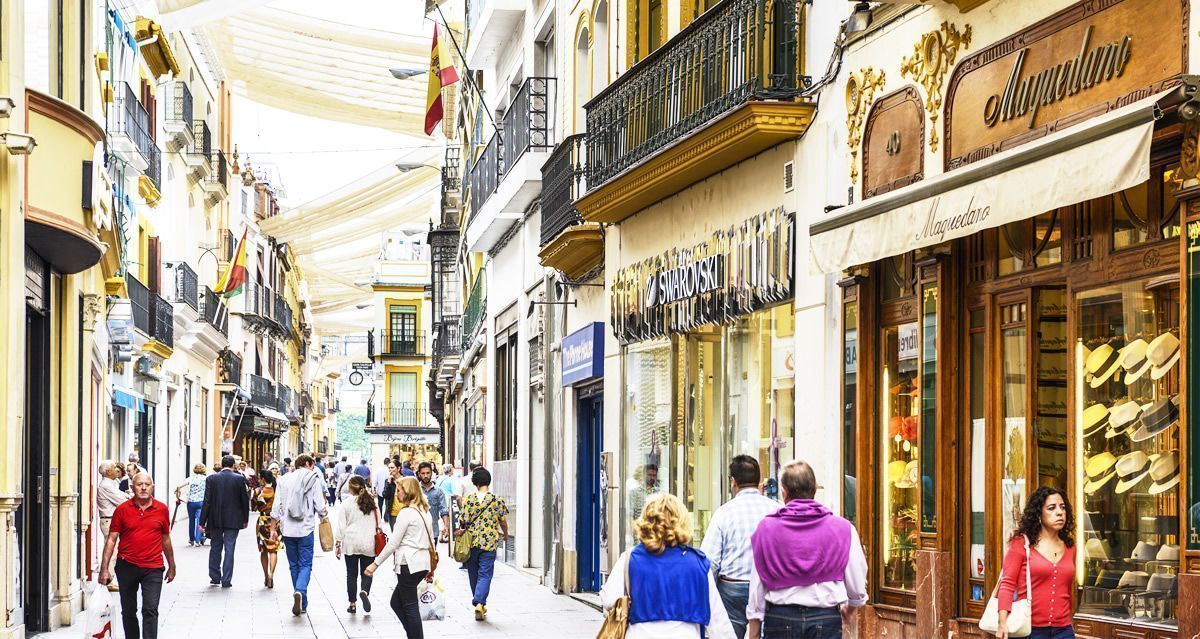Shopping in the centre of Seville