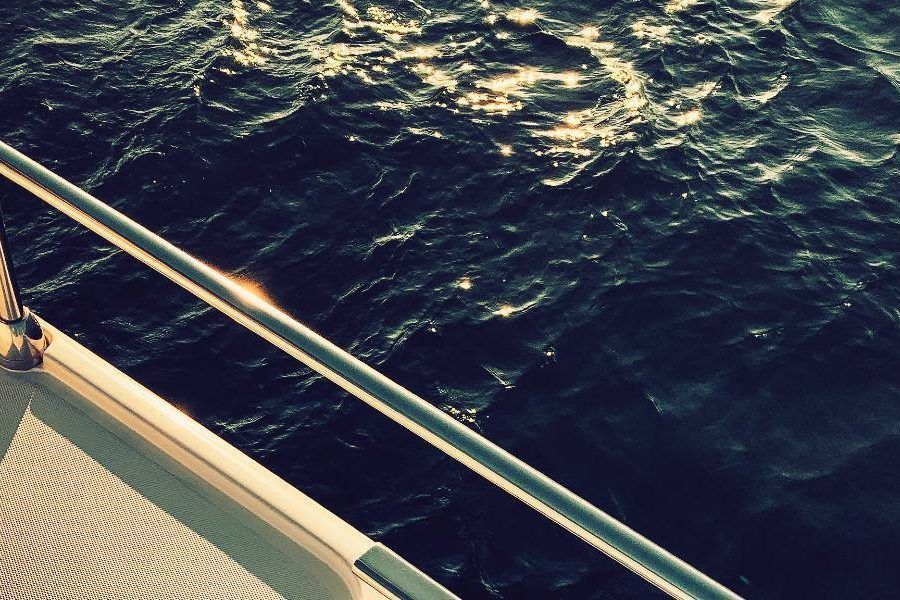 Tourist services for yachts and cruises in Seville
